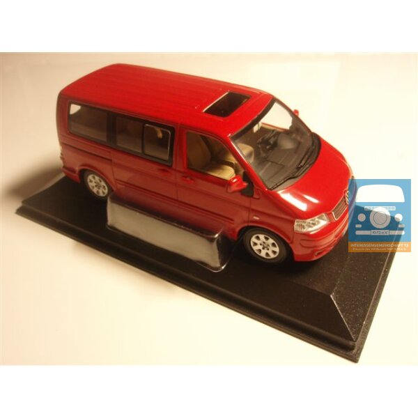 Maxichamps VW T5 Multivan 2003 muranorot