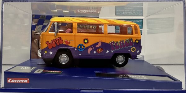 VW Bus T2 "peace and love" für DIGITAL 132