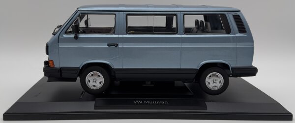 VW Multivan 1990 light blue metalic 1:18