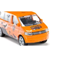 Siku 1070 VW Multivan mit Dino-Stickern