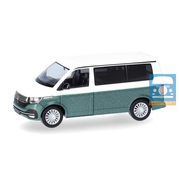 Herpa Volkswagen (VW) T6.1 California, Candy Weiß / Bay Leaf Green metallic